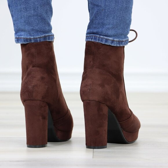Brown Platform Ankle Boots Block High Heeled Booties Faux Suede Lace-Up - Picture 6 of 11